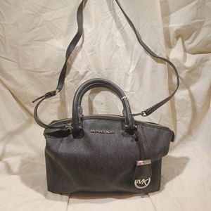 Michael kors satchel